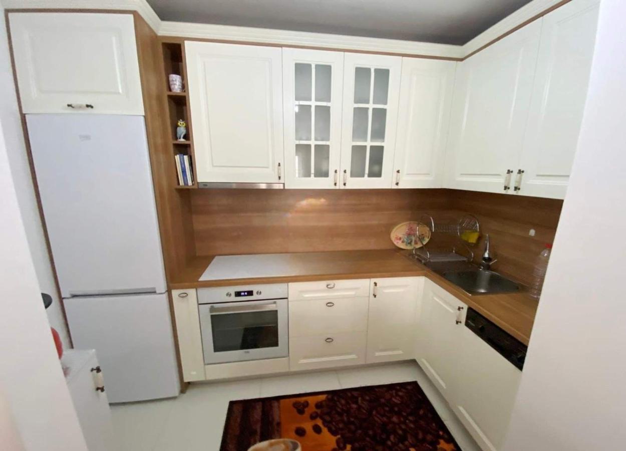 1-Bedroom Apartment Fushe Kosove Kosovo Polje Buitenkant foto
